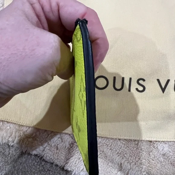 Louis Vuitton Lime Green Monogram Card Holder - Picture 7 of 10